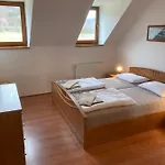 Hofberg Aparthotel Jetřichovice