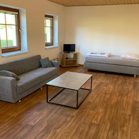Hofberg Apartmanhotel *